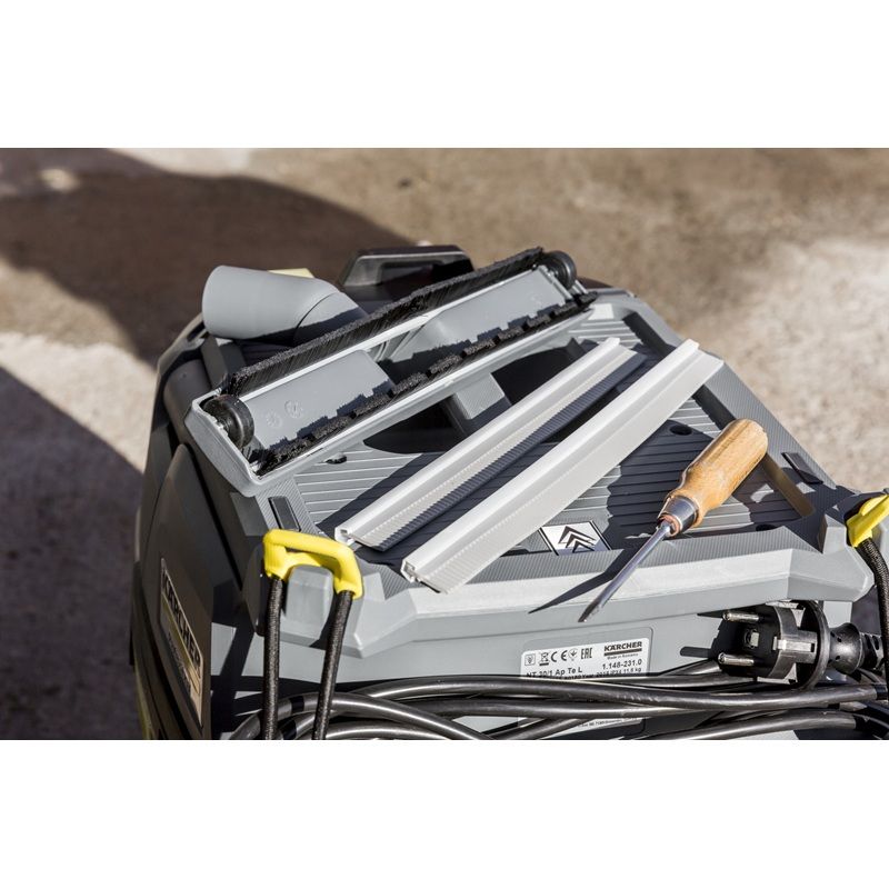  ПРАХОСМУКАЧКА ЗА СУХО И МОКРО ПОЧИСТВАНЕ KARCHER NT 40/1 Ap L
